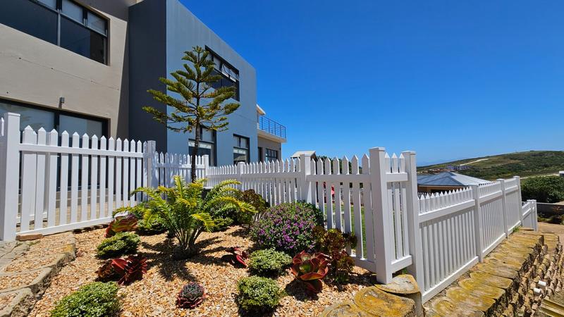 5 Bedroom Property for Sale in Monte Christo Western Cape